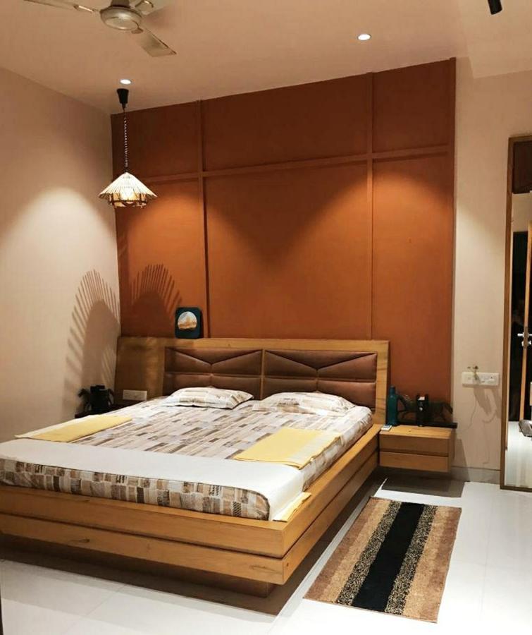 Entire Craftsman House With 2 Bedrooms Kitchen And More Rāipur Εξωτερικό φωτογραφία