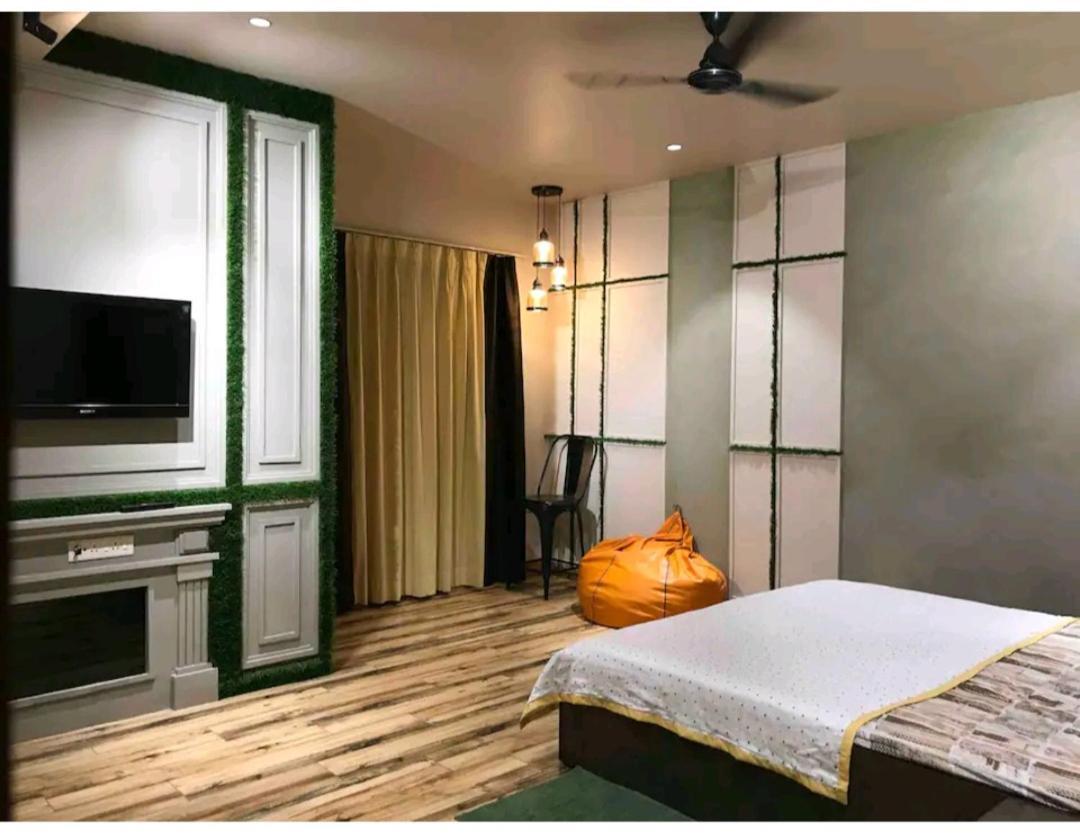 Entire Craftsman House With 2 Bedrooms Kitchen And More Rāipur Εξωτερικό φωτογραφία